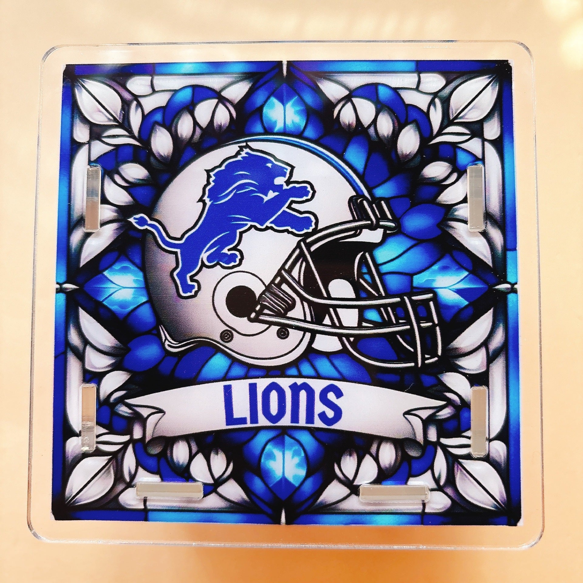 Wholesale Sporting Acrylic Pen Holder Popular Pen Box Creative Gift Stationery Student 10cm