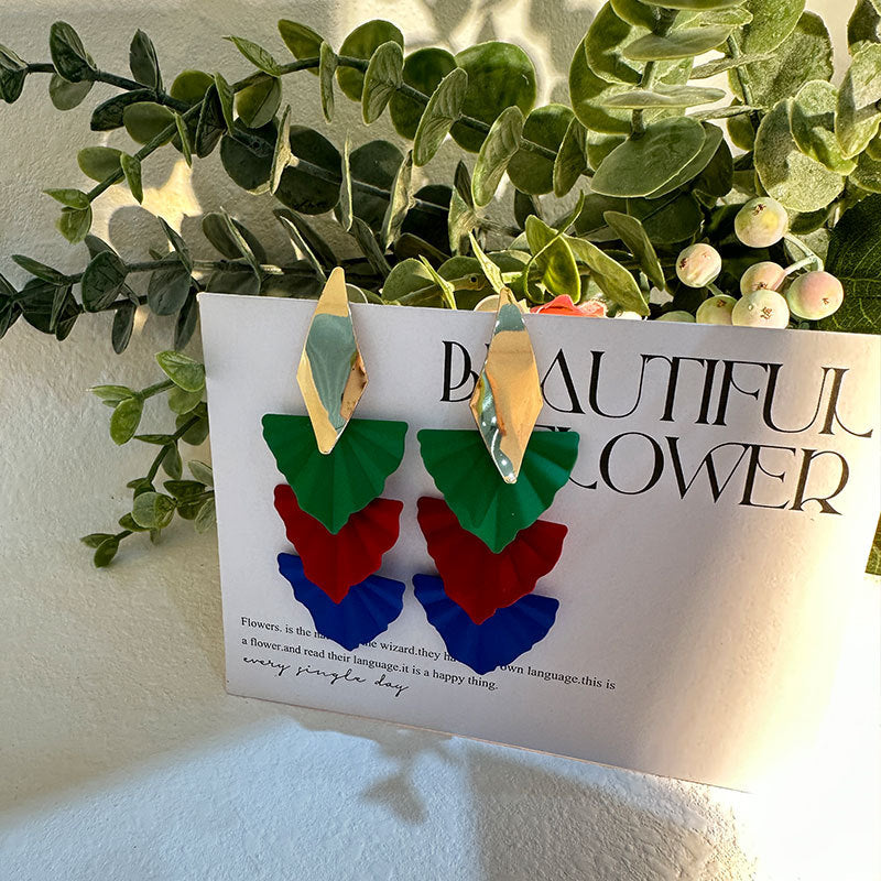 Wholesale Triangular Tree Leaf Earrings