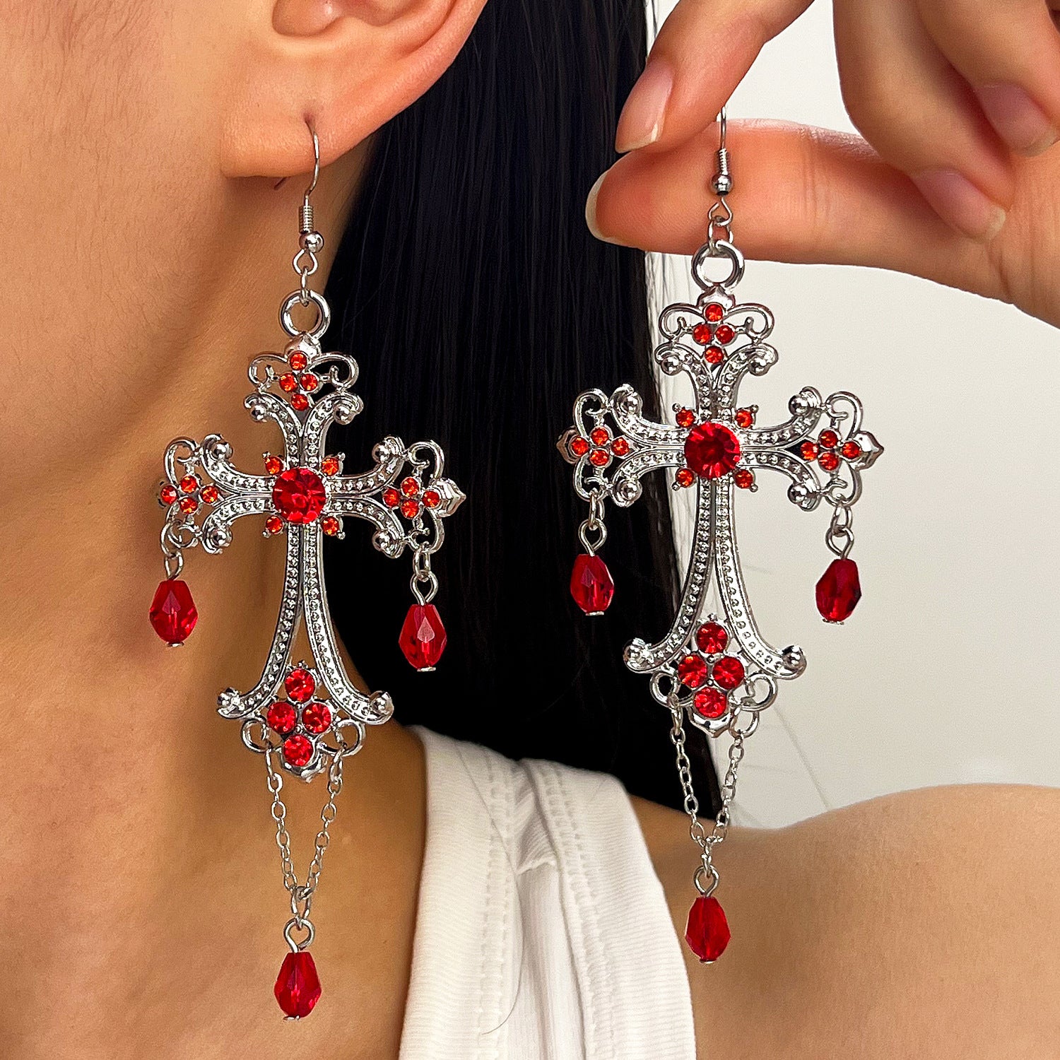 Wholesale Gothic  Blood Drop Heart Cross Earrings Alloy Electroplated Boutique Jewelry Accessory For Resale
