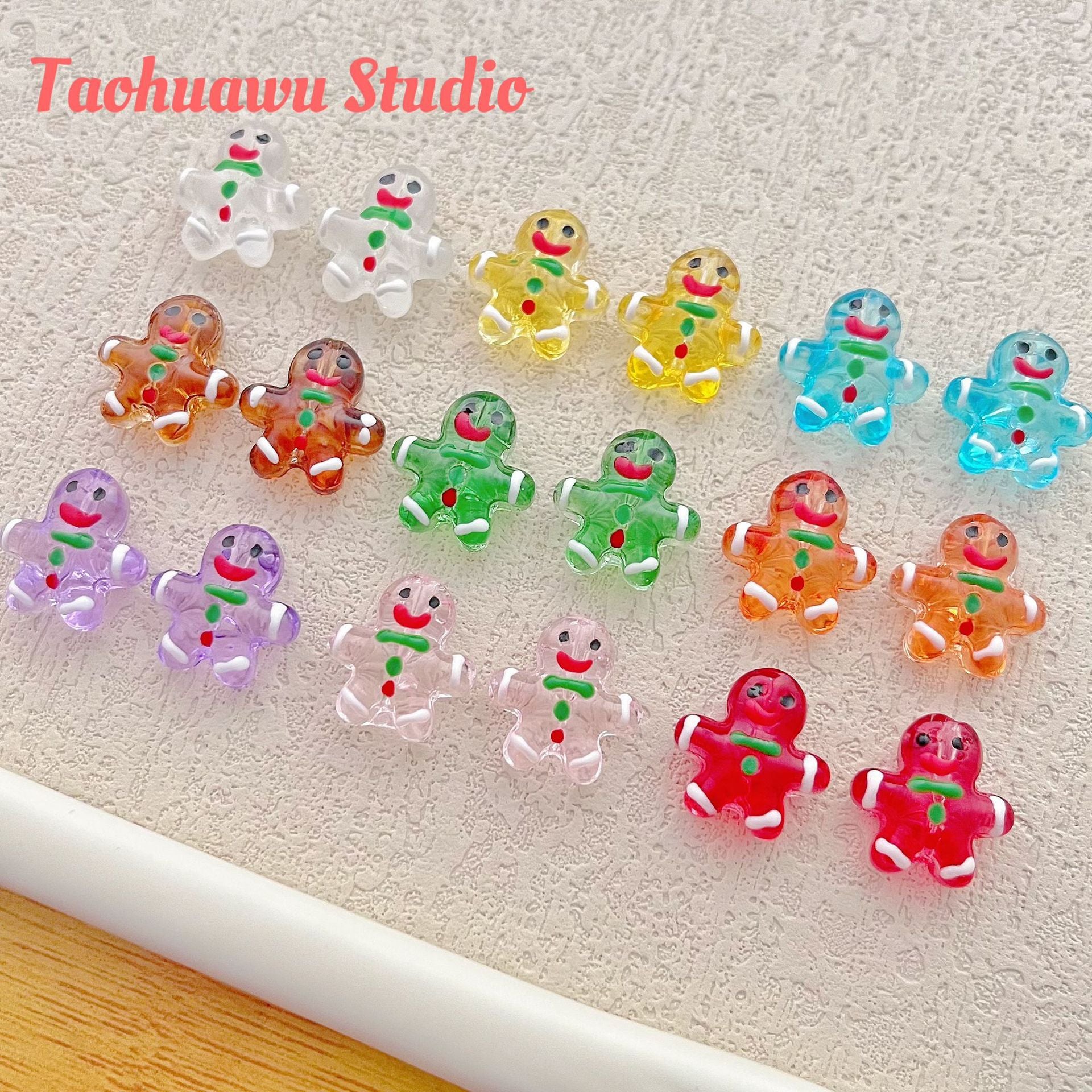 Wholesale 10pcs Christmas colored cartoon