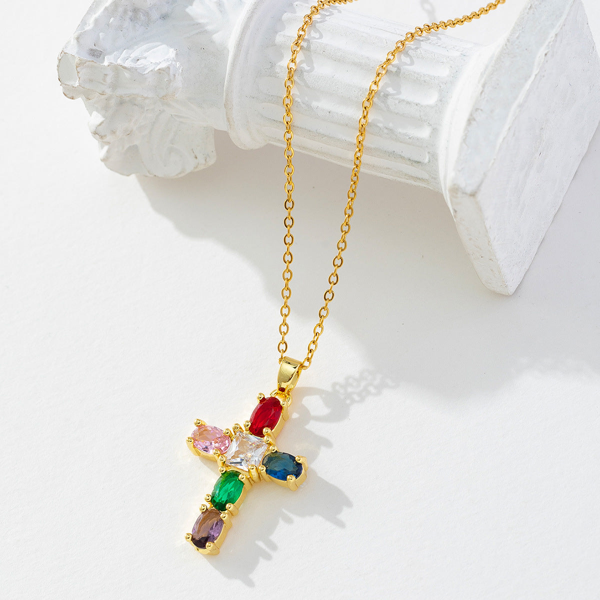 Wholesale Gilded Cross Geometry Zircon Vintage Pearl Necklace