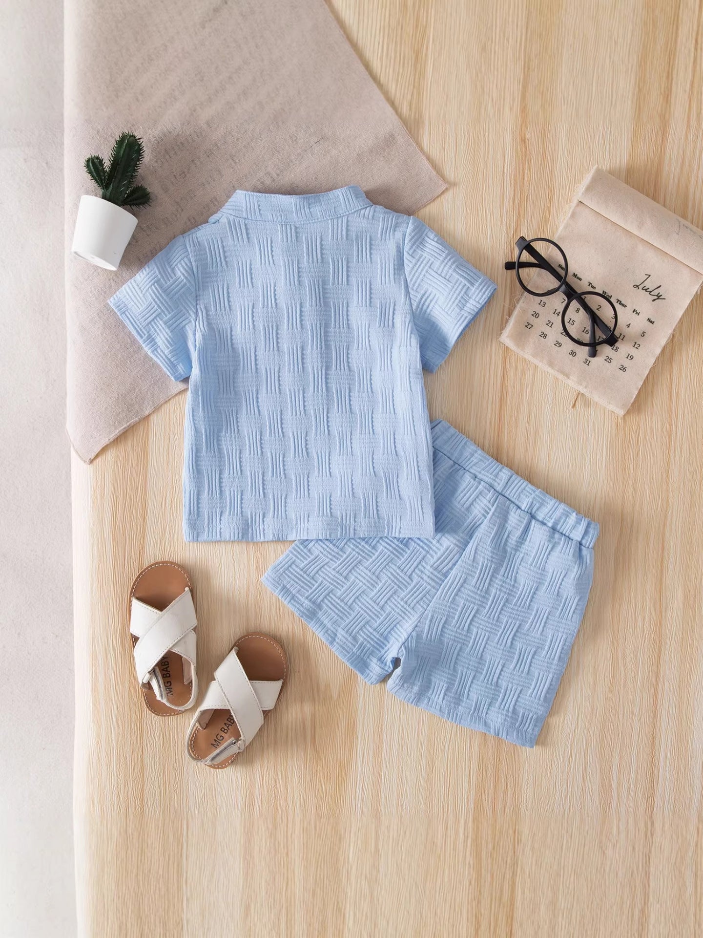 Wholesale Stylish Solid Color Toddler Boys Summer Casual Polo Shirt And Shorts Two Piece Set Everyday Boutique Resale Outfit