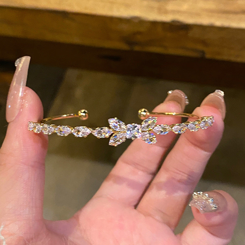 Wholesale Zircon Sparkling Bow Opening Adjustable Bracelet