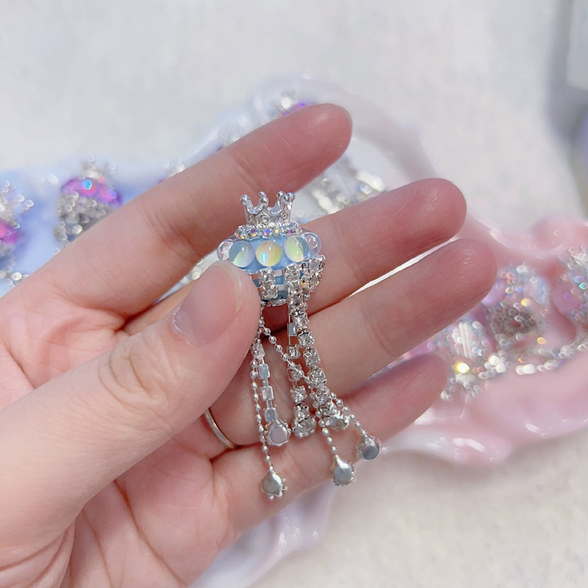 Wholesale 30pcs colored crown tassel diamond beads