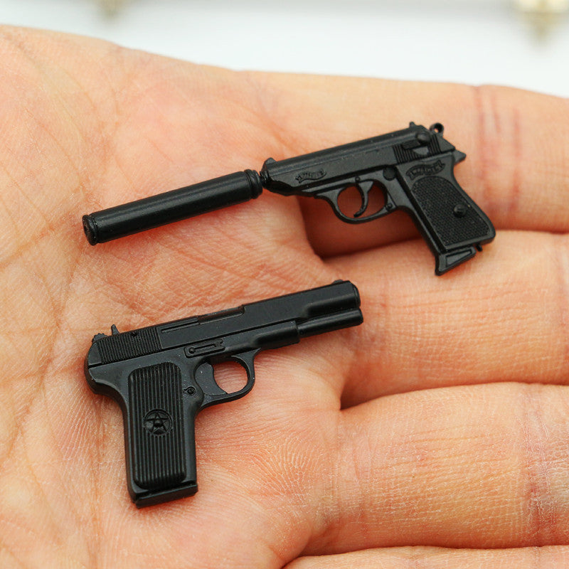 Wholesale Dollhouse1:12 miniature food toy model scene doll house accessories mini toy gun