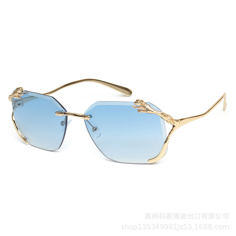 Wholesale Frameless square oversized metal leopard head Women Sunglasses