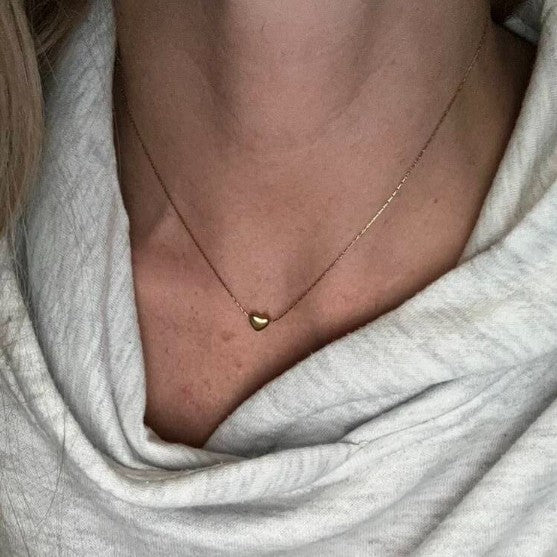 Wholesale Love heart gold ins cool style temperament clavicle chain