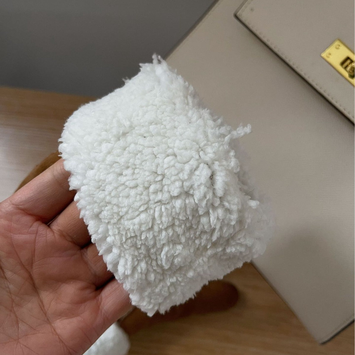 Wholesale Imitation Deer Skin Velvet Cuffed Mittens