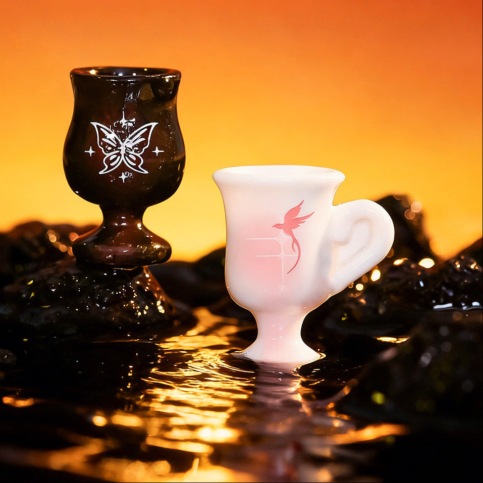 Wholesale Resin Goblet Ornament Dark sy Style Cartoon Butterfly Bird Micro Landscape Decor For Home Table And Gift Resale