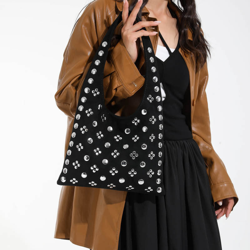 Wholesale Bag Polka Dot Rivet Underarm Bag Retro Portable Bucket Women' s Bag