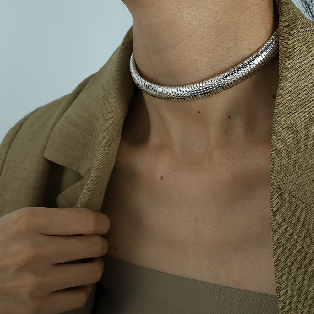 Wholesale Exaggerated Vintage Threaded Stretch Bracelet Necklace Set