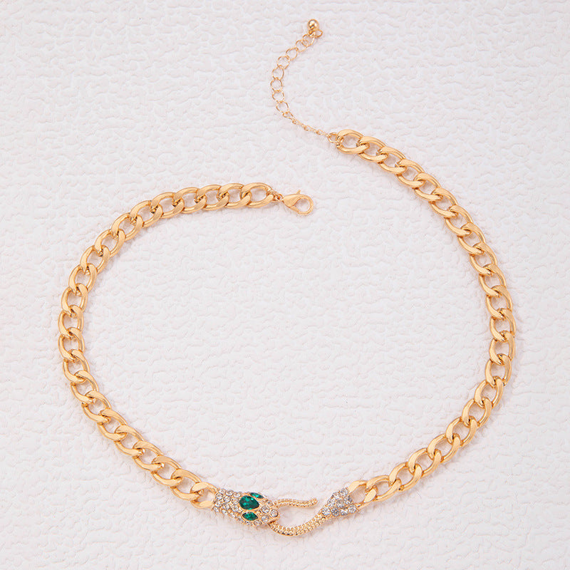Wholesale Gold Tone Electroplated Alloy Snake Necklace Retro Snake Pendant Choker Trendy Fashion Accessory For Women