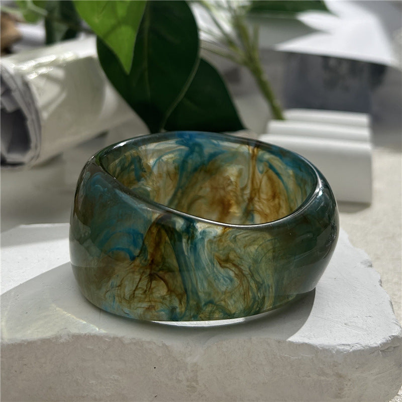 Wholesale Fashion Gradient Transparent Acrylic Shaped Resin Square Bracelet