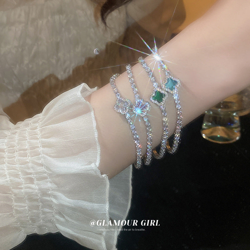 Wholesale Flower Simple Zircon Bracelet