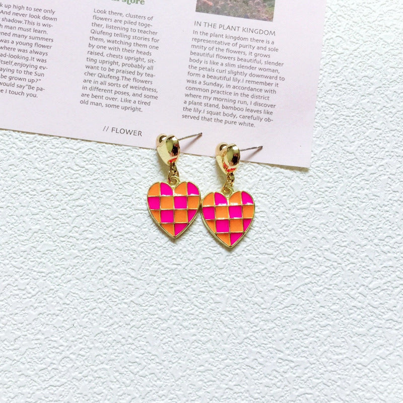 Wholesale Checkered dopamine contrasting heart-shaped earrings