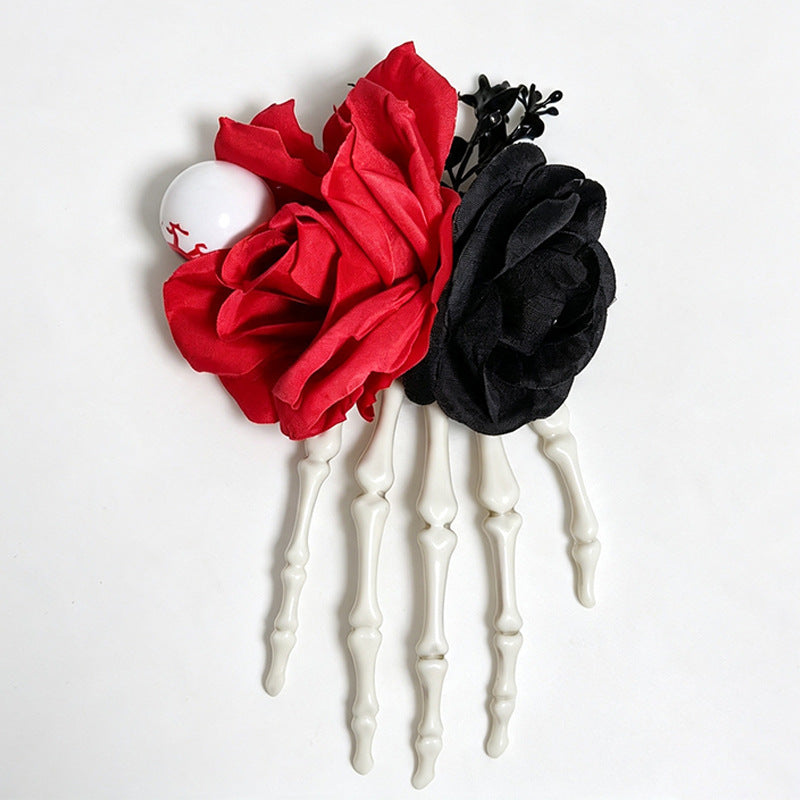 Wholesale  Skull Witch Hand Hair Claw Clips Gothic Fashion Accessory For Gift And Resale
