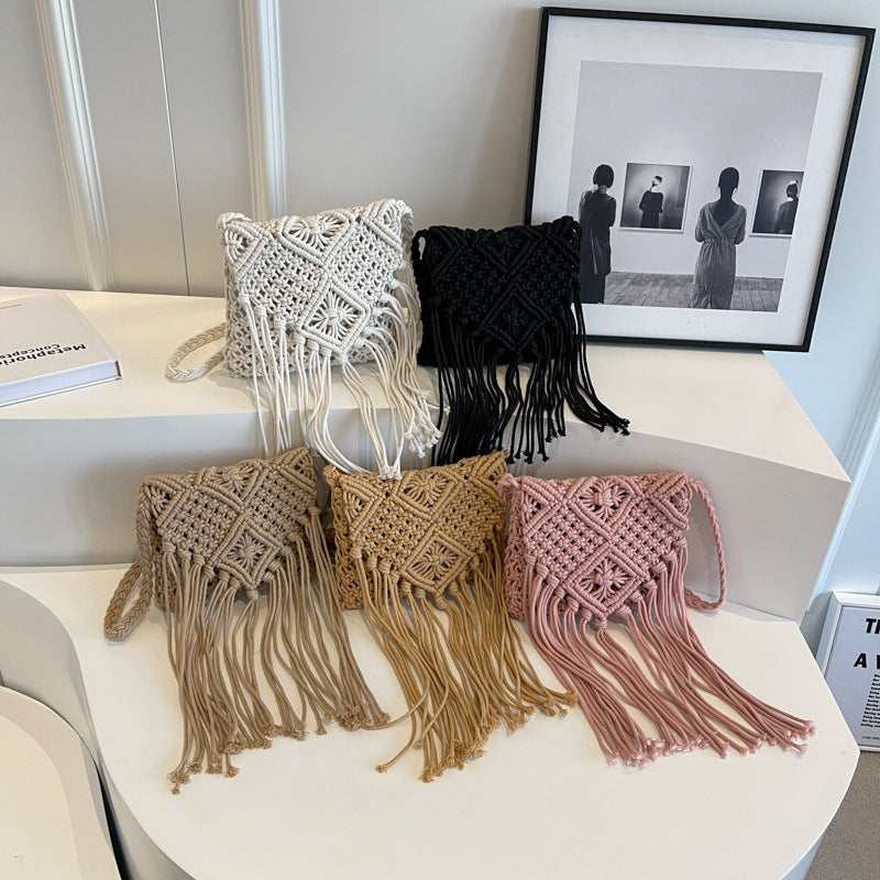 Wholesale Bohemian Tassel Cotton Straw Woven Bag Crossbody Bag Beach Bag