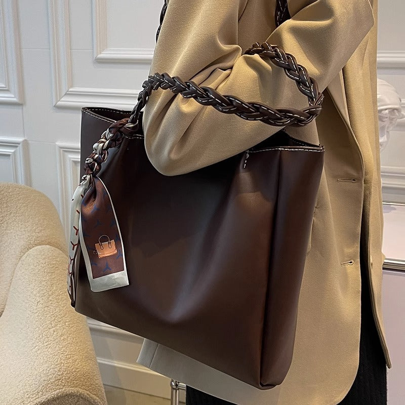 Wholesale Large capacity shoulder bag commuter tote bag