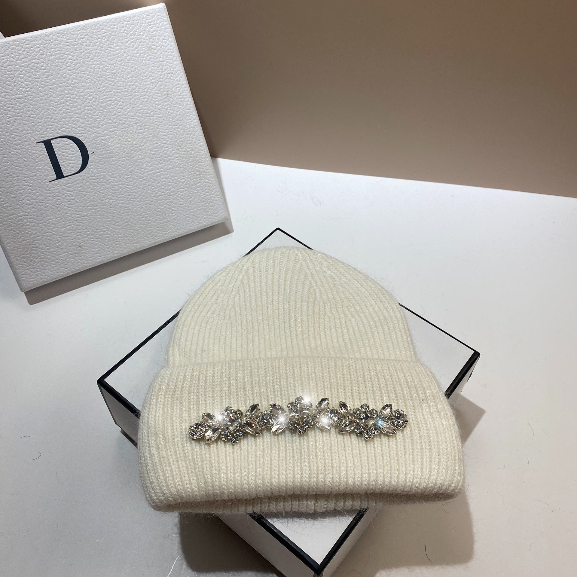 Wholesale Fashion Diamond Rabbit Fur Knitted Hat