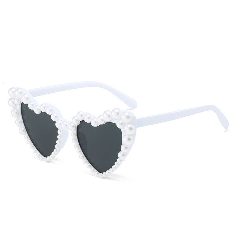 Wholesale Heart-shaped Pearl PC Sunglasses