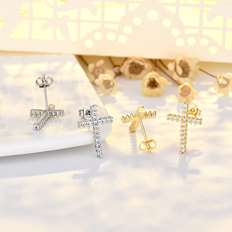 Wholesale Zircon Heart-shaped Simple Cross Copper Stud Earrings
