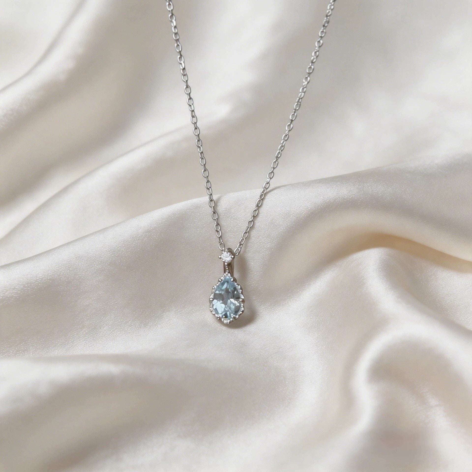 Wholesale Aquamarine Drop Pendant Halo Choker Electroplated Copper Necklace For Women Fashionable Gift