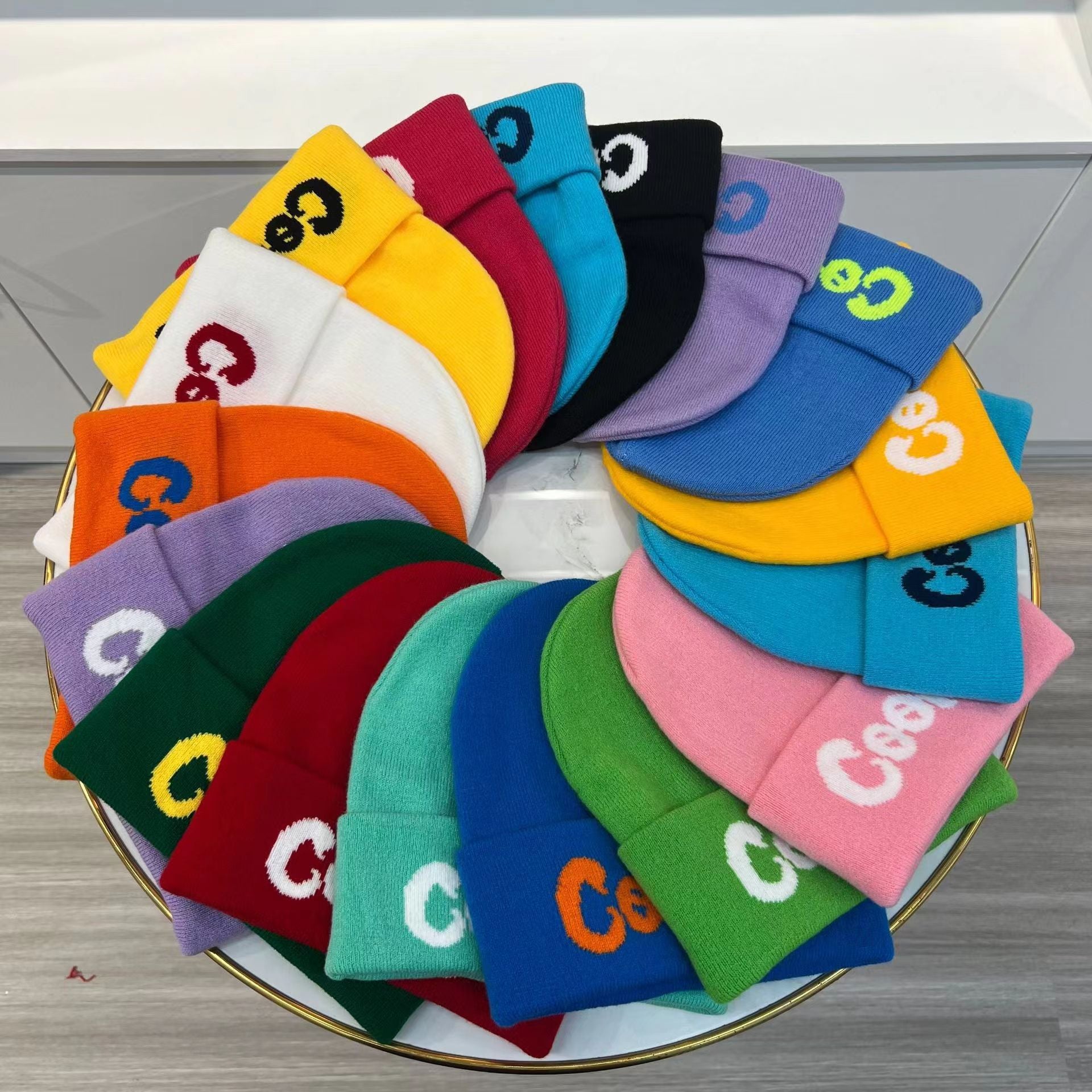 Wholesale autumn and winter pullover warm cookies wool hip-hop hat