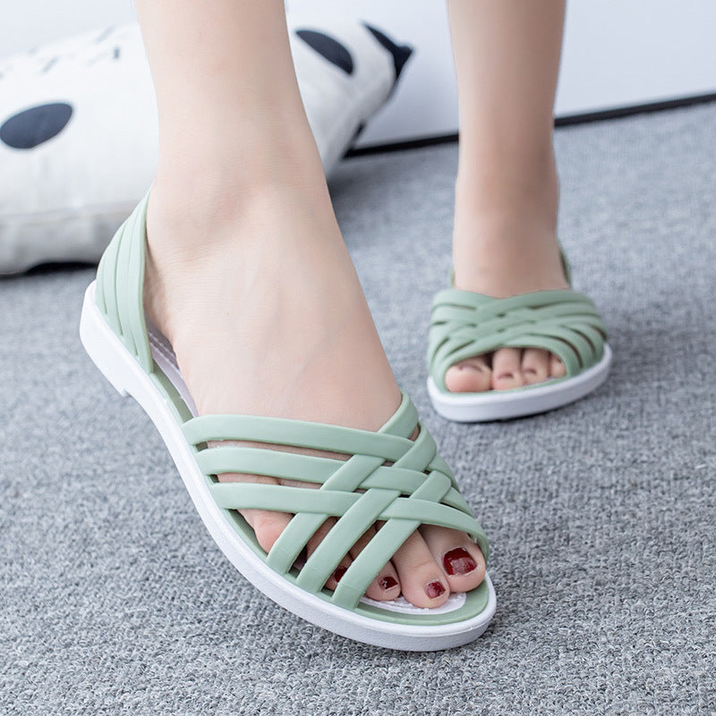 Wholesale Flat sandals hollow out beach shoes fashionable hole shoes slip-on shoes for women