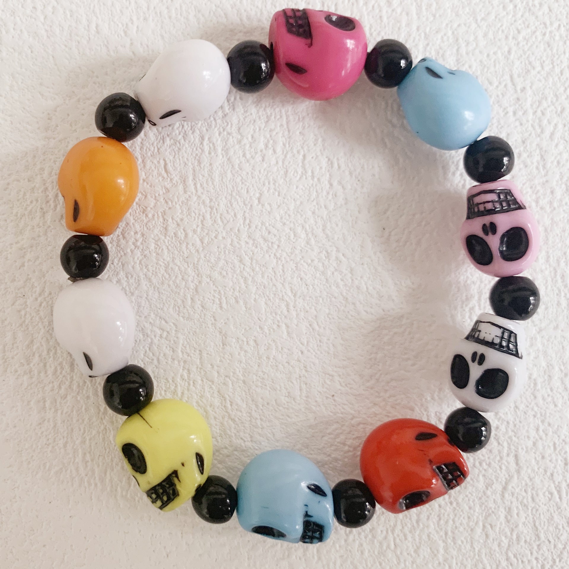Wholesale Halloween Skull Resin Bracelet