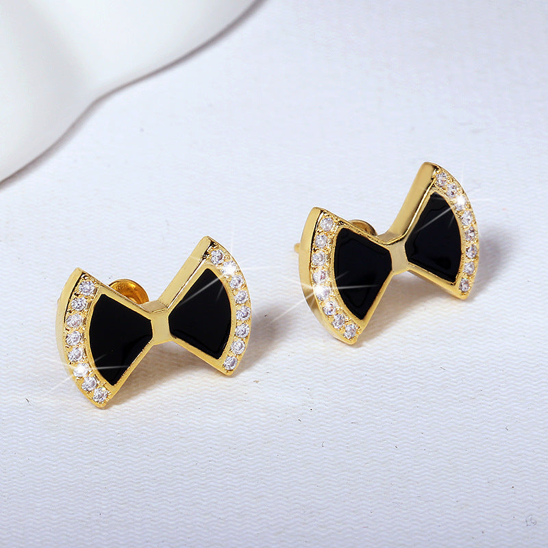 Wholesale S925 Silver Needle Black Triangular Stud Earrings