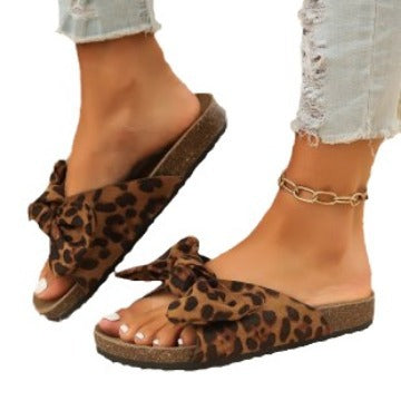 Wholesale Wood Grain Sole Bow Leopard Print Flat Bottom Women's Sandals