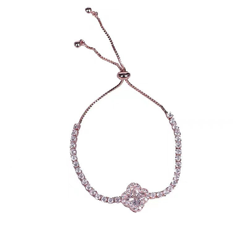 Wholesale Four Leaf Clover Super Flash Micro-Inlaid Zirconia Pull Bracelet