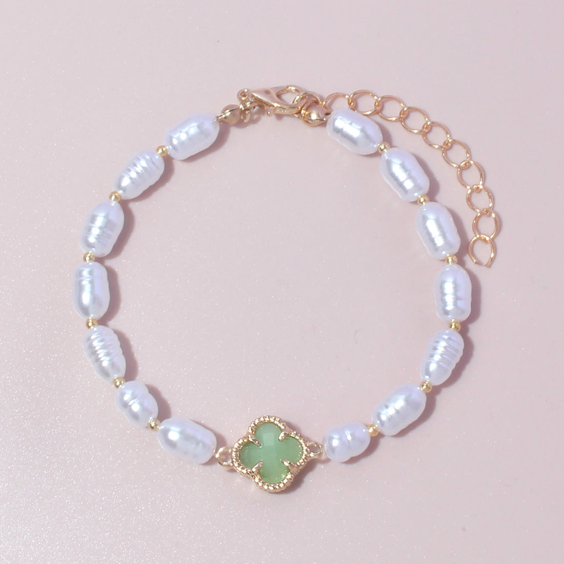 Wholesale personalized vintage fashion pearl street clap bracelet
