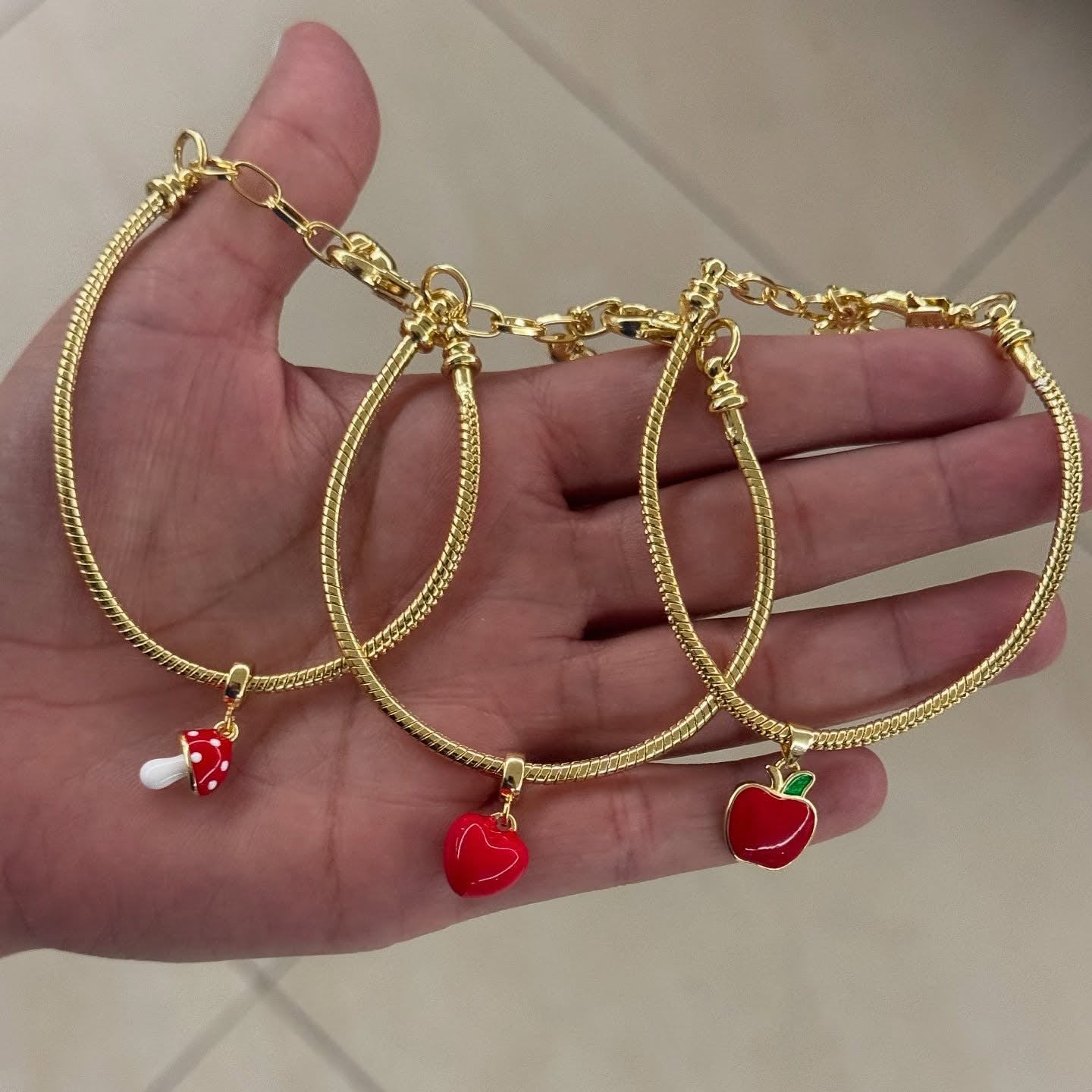 Wholesale  Strawberry Cherry  Pendant Color Dropping Fruit Series Bracelet