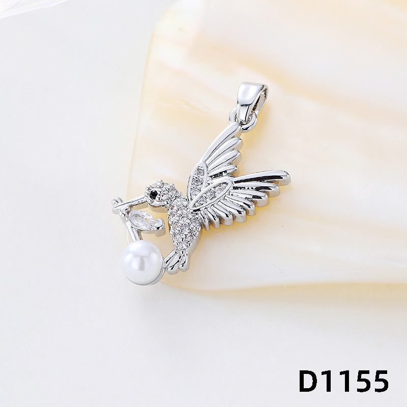 Wholesale High-grade Exquisite Bird Necklace Accessories Copper Plated Real Gold Color-preserving Pendant