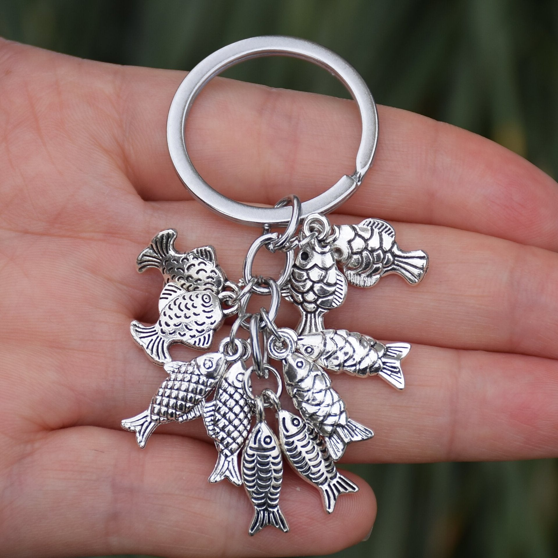 Wholesale 5 pcs Ten Fish Pendants Creative Keychains for Fishermen Father' s Day Gifts