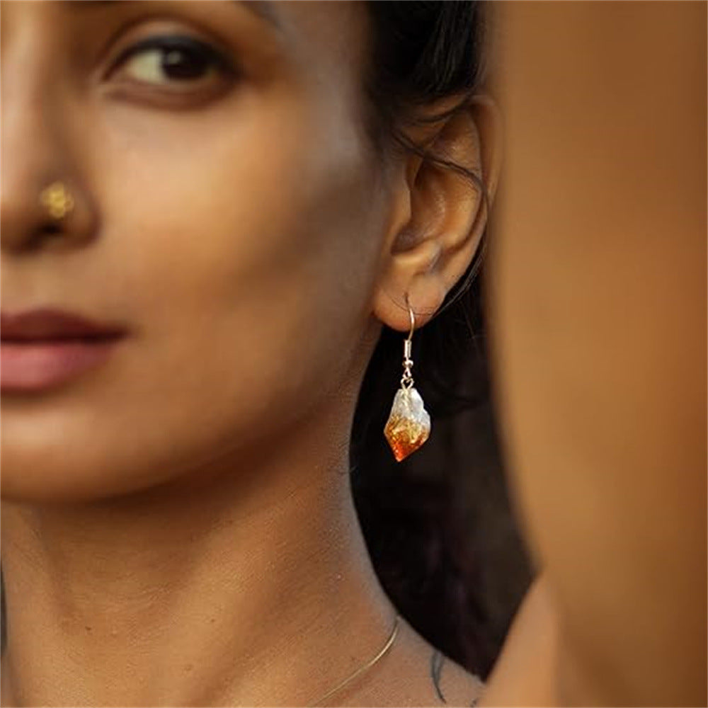 Wholesale Natural irregular 2-3CM yellow crystal earrings