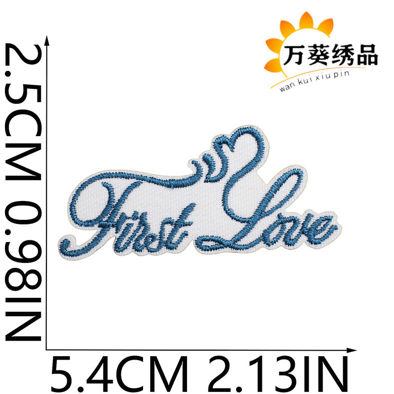 Wholesale Cute Heart Fruit Embroidered Patches Small Polyester Thread Sew On Clothing Appliques DIY Bag Charm Gift Accessory