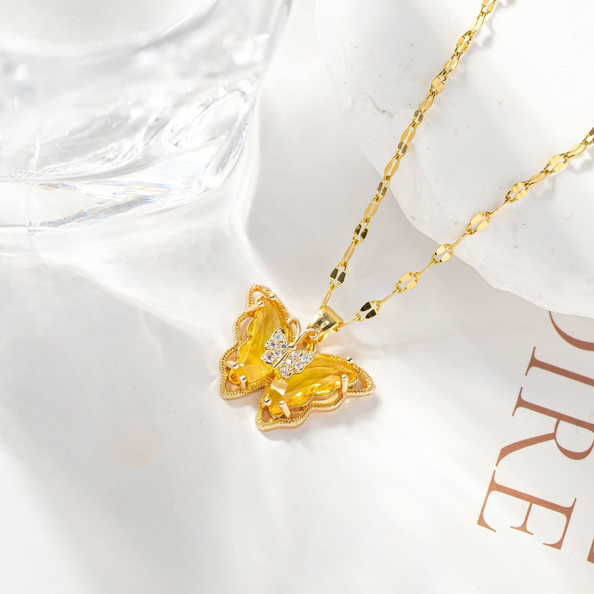 Wholesale Copper Gold Plated Micropaved Color Crystal Butterfly Titanium Steel Necklace
