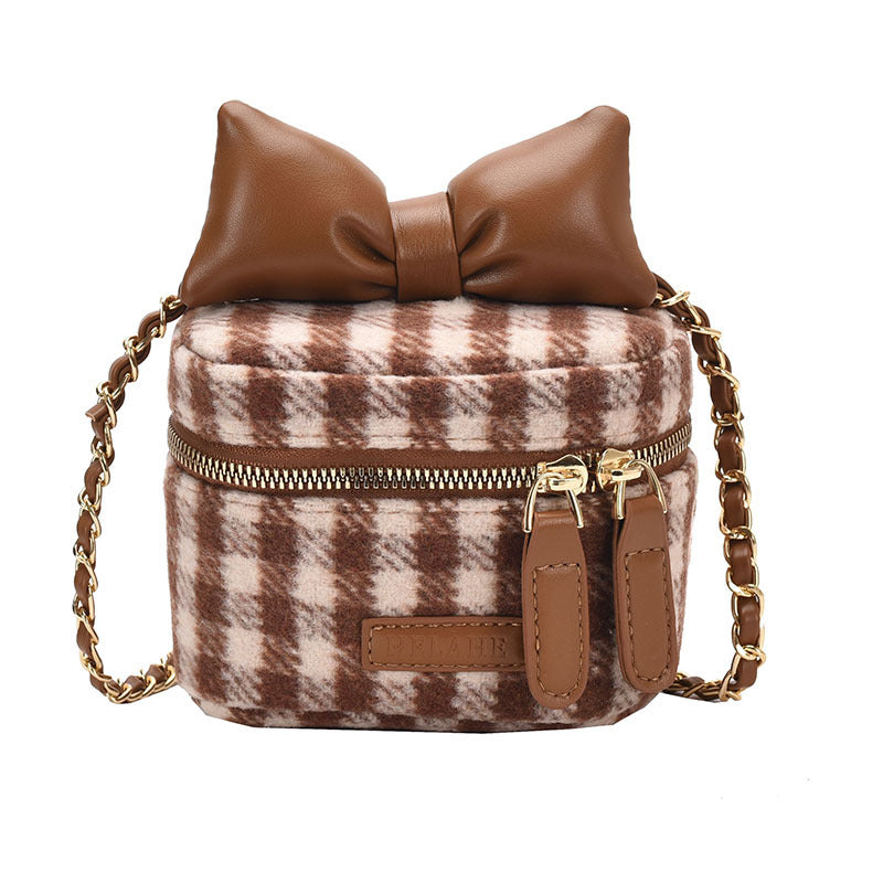 Wholesale Woolen Chain Diagonal Cross Small Square Bags