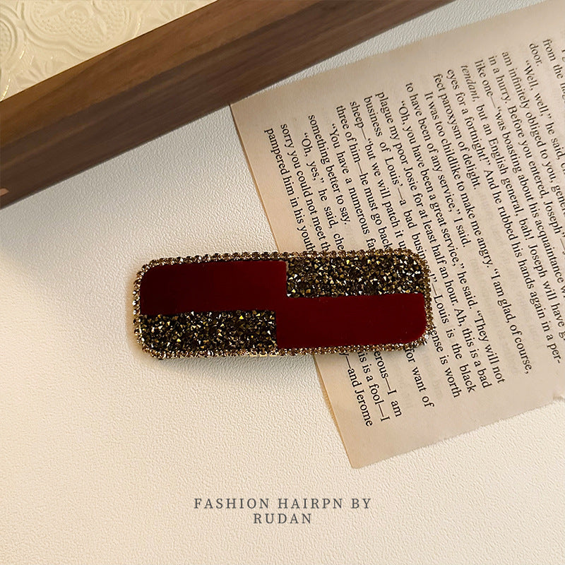 Wholesale of Four Leaf Grass Velvet Hair Clips and Accessories