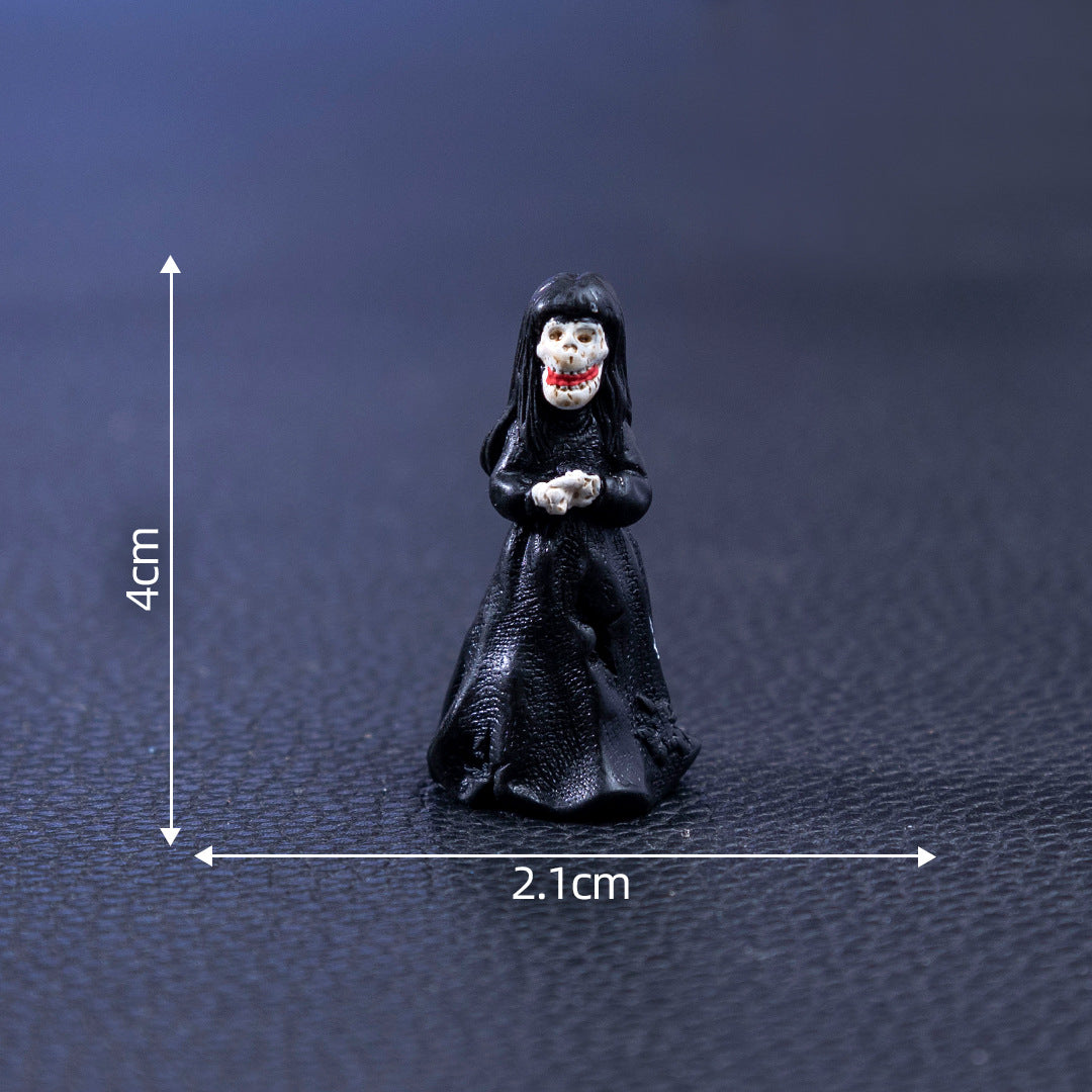 Wholesale  skull DIY decoration accessories micro landscape desktop small ornaments