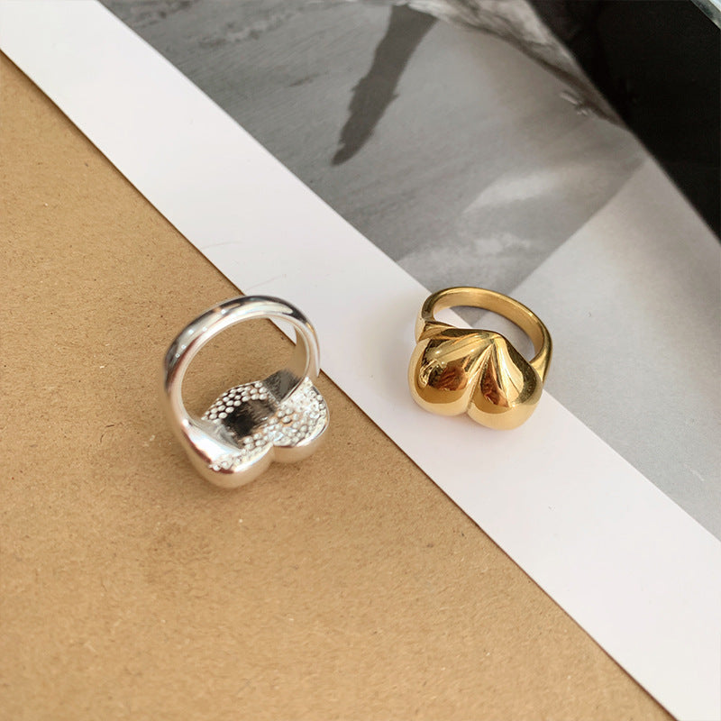 Wholesale Titanium Steel Heart Three-dimensional Solid Rings