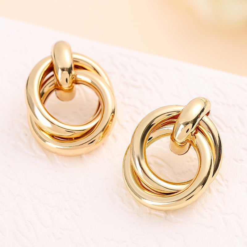Wholesale Ancient circle gold metal style exaggerated earrings