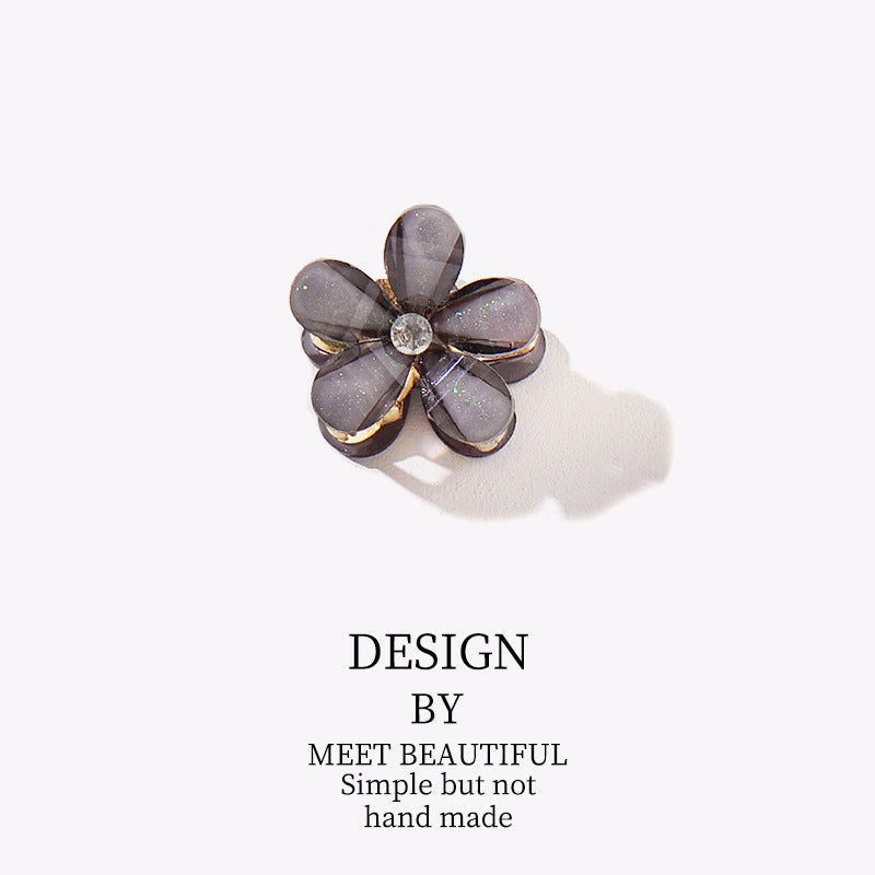 Wholesale Crystal five-petal flower small clip
