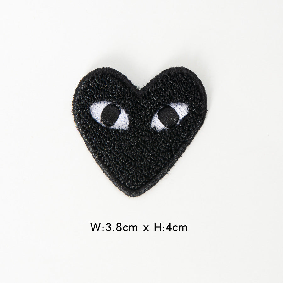 Wholesale Heart Eyes Embroidered Patch Hand Sewn DIY Towel T Shirt Decoration Craft Supply