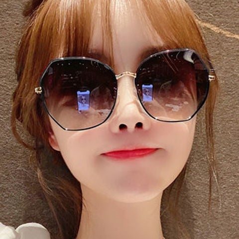 Wholesale Gradient Fashion Sunglasses for Round Face