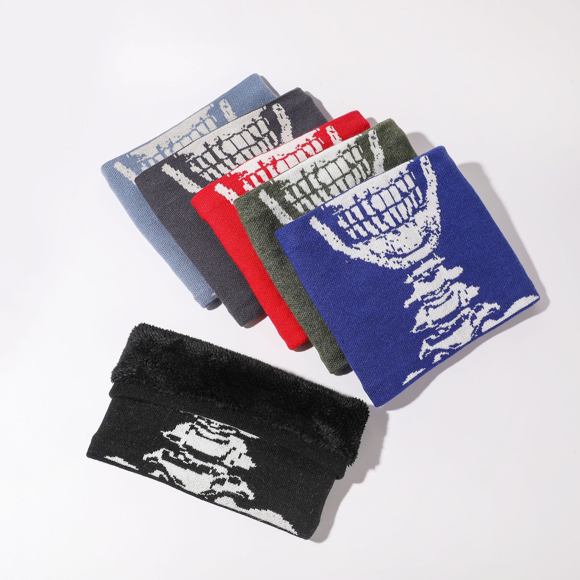 Wholesale Halloween Skull Plush Knitted Woolen Neck