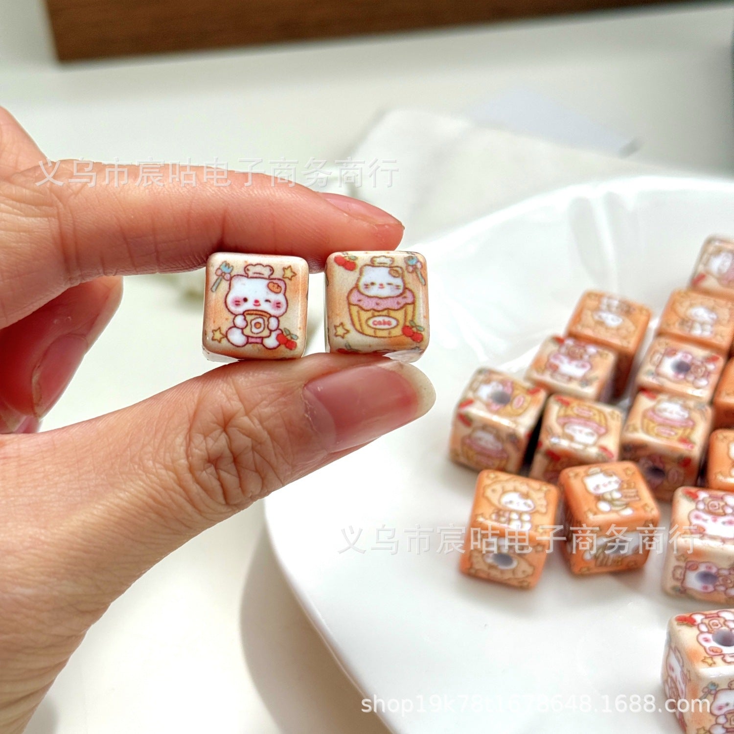 Wholesale 10pcs Bread cat print square Acrylic Beads