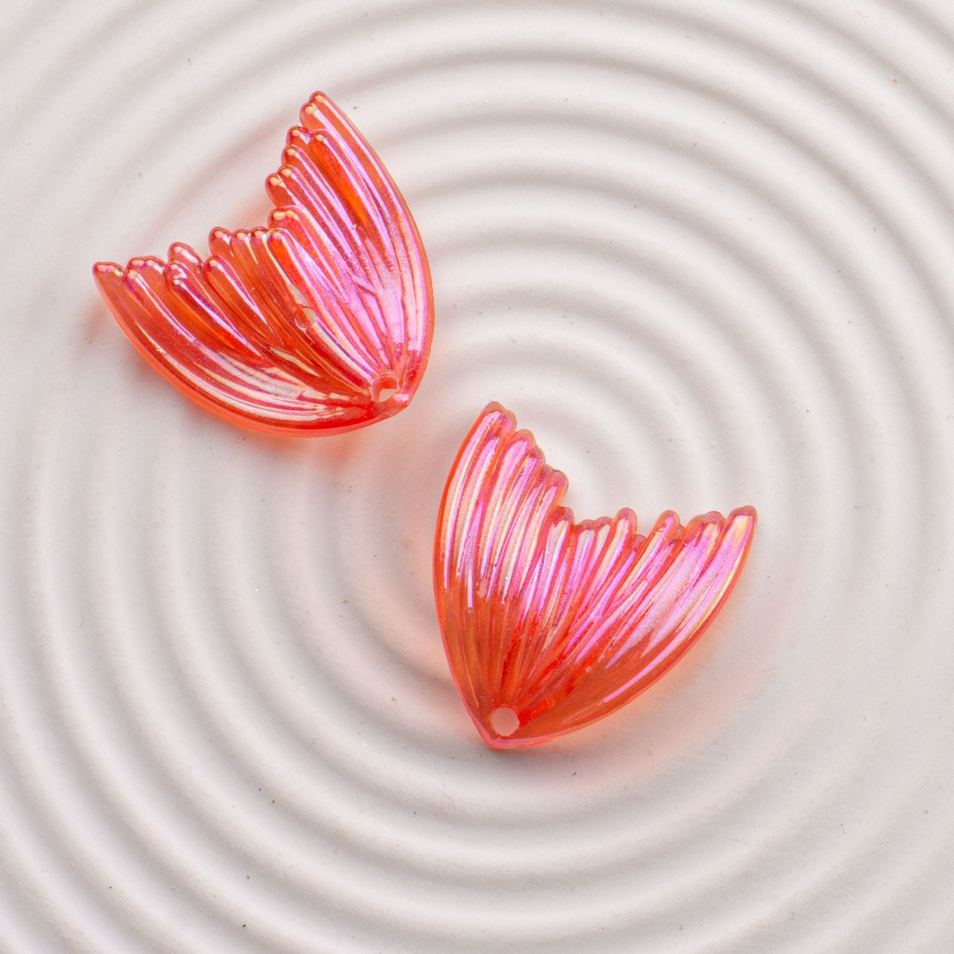 Wholesale UV Coated Mermaid Fish Tail Acrylic Loose Beads